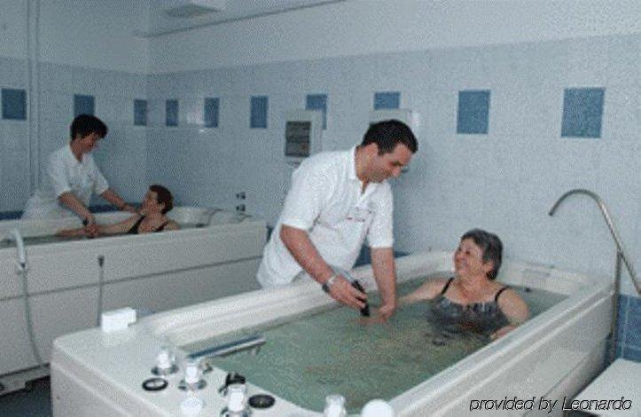 Hotel Nagyerdo Дебрецен Екстериор снимка