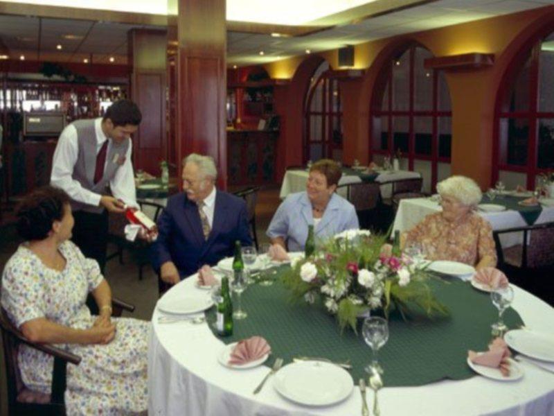 Hotel Nagyerdo Дебрецен Екстериор снимка