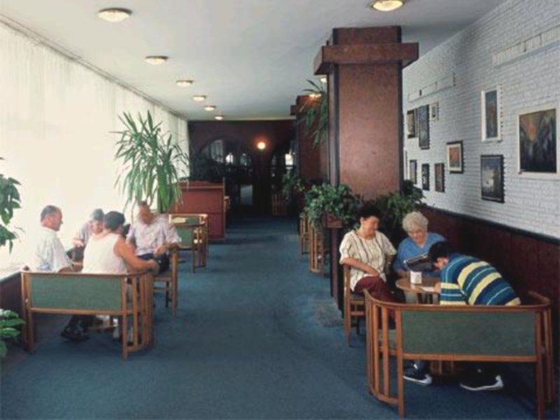 Hotel Nagyerdo Дебрецен Екстериор снимка