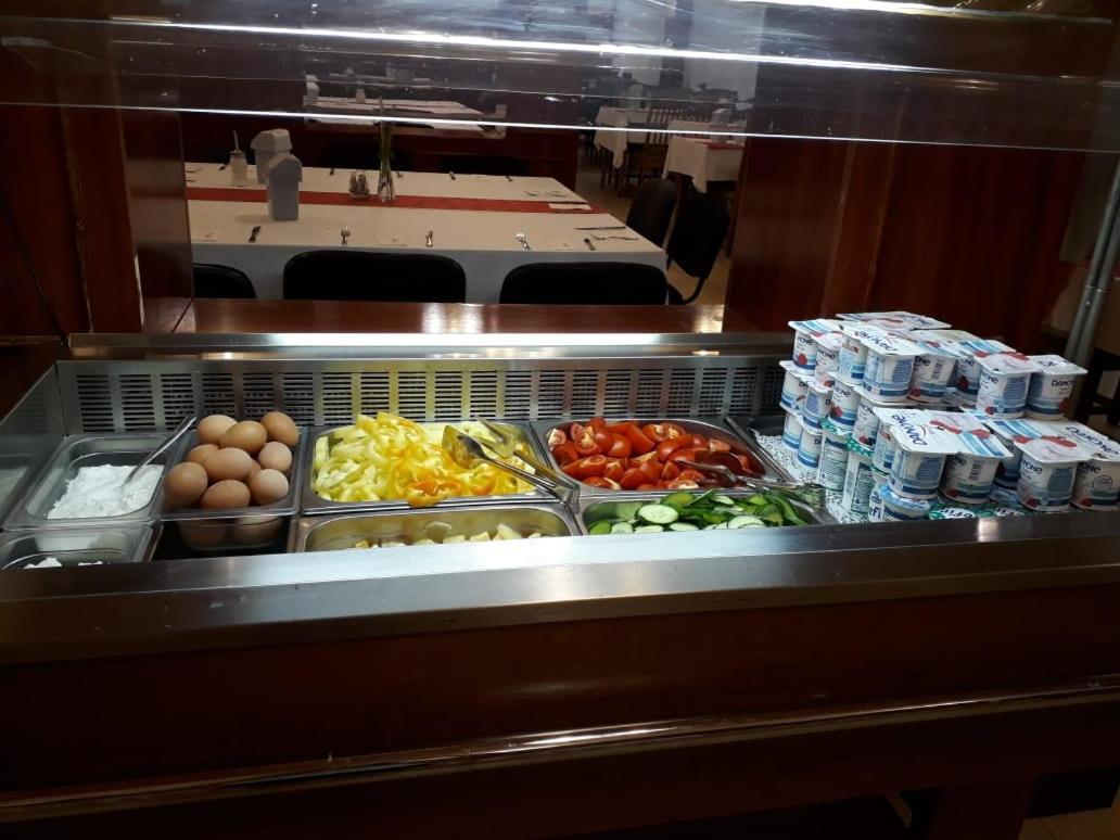 Hotel Nagyerdo Дебрецен Екстериор снимка