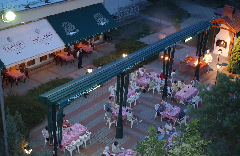 Hotel Nagyerdo Дебрецен Екстериор снимка
